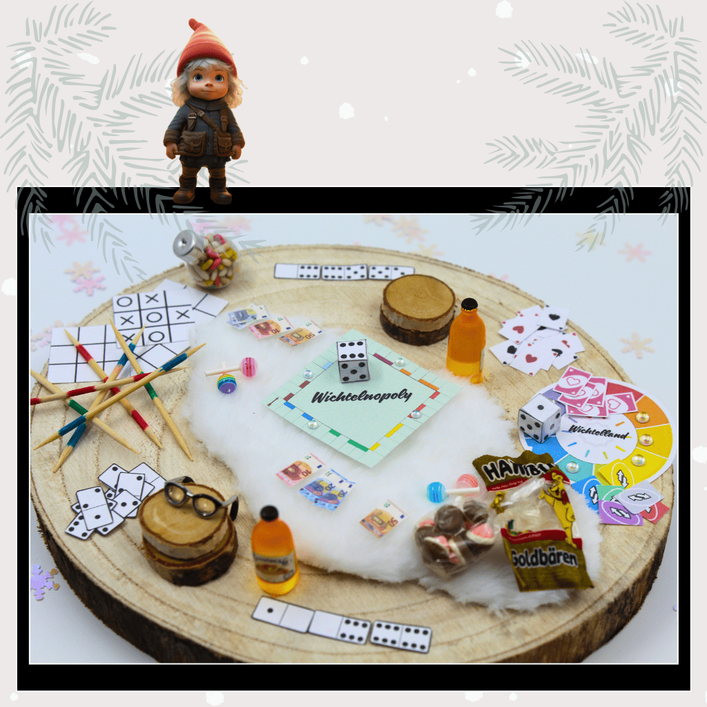 Miniatur-Wichtelspielesammlung auf Holzplatte mit Würfeln, Mikado, Wichtelnopoly, Karten und Gummibärchen – kreative DIY-Idee für die Wichteltür