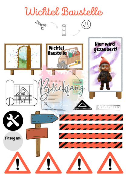 Wichtel-Baustellenszene auf Holzscheibe mit Bauplänen, Werkzeugkasten, Absperrband und Dekoherzen – liebevolle DIY-Wichtelwelt zum Ausdrucken und Dekorieren.